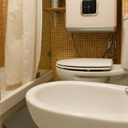 Santos By Madrabica Lisboa