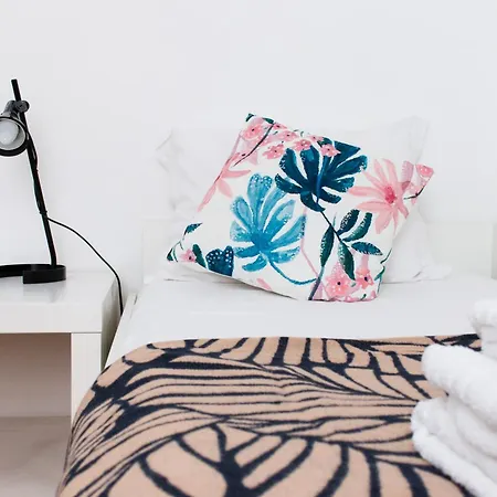 Santos By Madrabica *