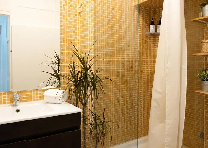 Santos By Madrabica *