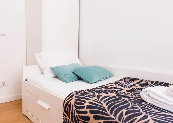 Santos By Madrabica Lisboa