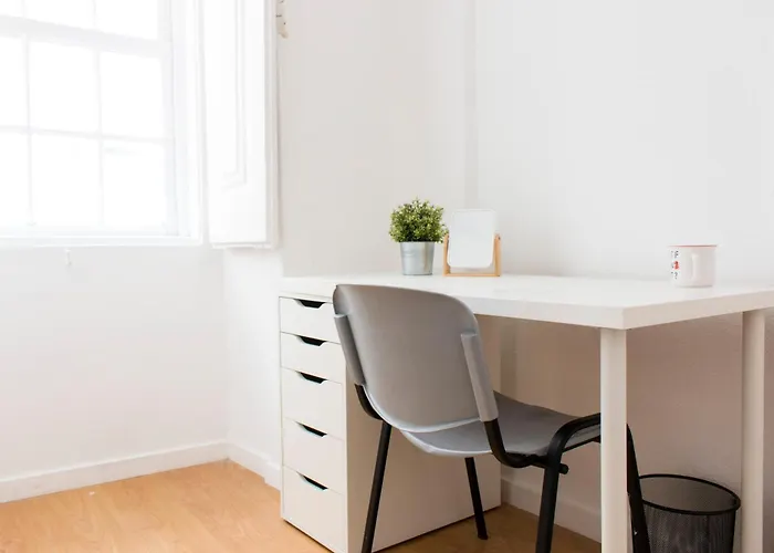 Santos By Madrabica Penzion