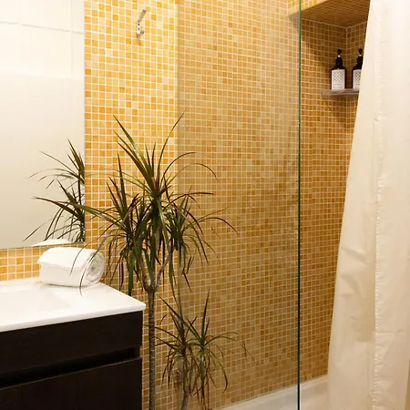 Santos By Madrabica *