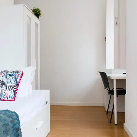 Santos By Madrabica Lisboa